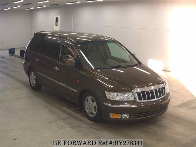 2000 Mitsubishi Chariot JDM car for sale — photo 4 of 5