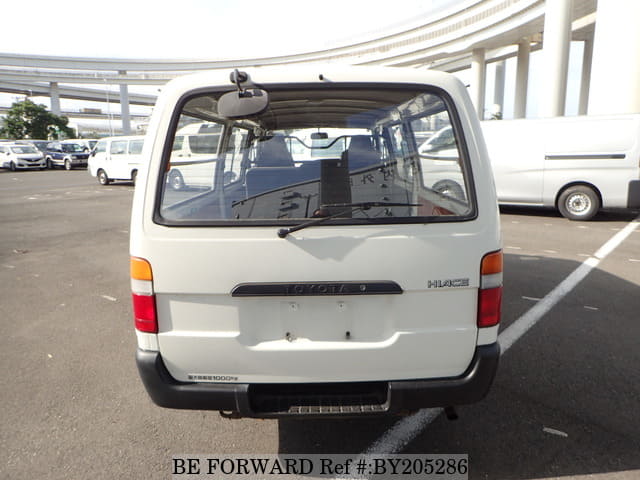 1995 Toyota HiAce JDM car for sale — photo 4 of 25