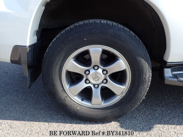 2009 Toyota Land Cruiser Prado JDM car for sale — photo 11 of 25
