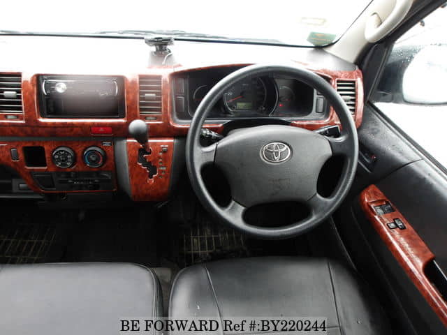 2009 Toyota HiAce JDM car for sale — photo 23 of 25