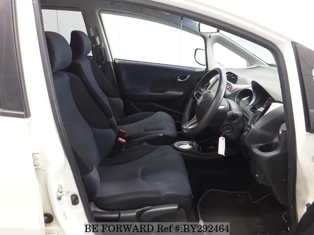 2009 Honda Fit JDM car for sale — photo 4 of 7
