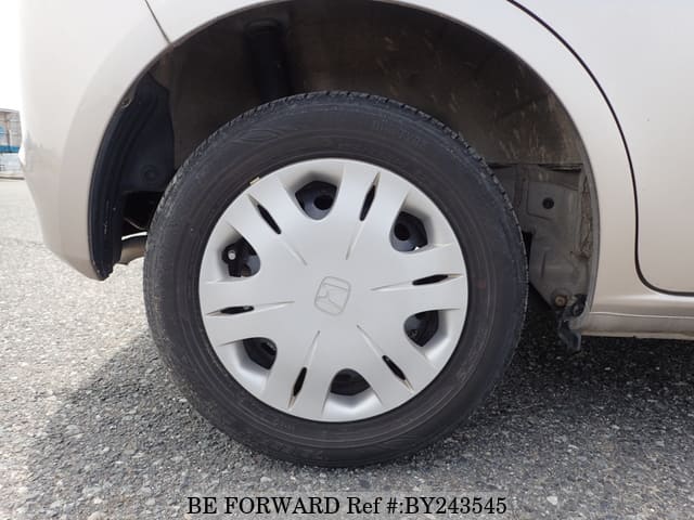 2010 Honda Fit JDM car for sale — photo 11 of 25