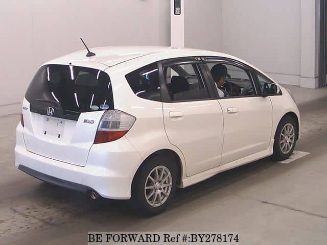2008 Honda Fit JDM car for sale — photo 2 of 6