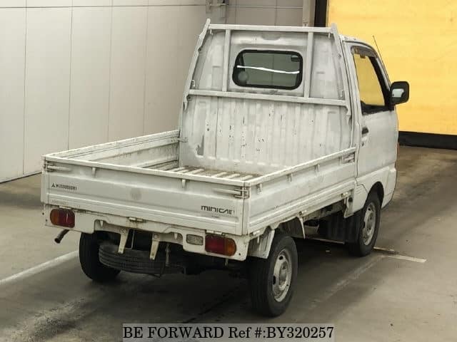1999 Mitsubishi Minicab JDM car for sale — photo 2 of 4