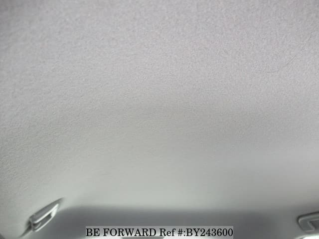 2010 Toyota Vitz JDM car for sale — photo 24 of 25