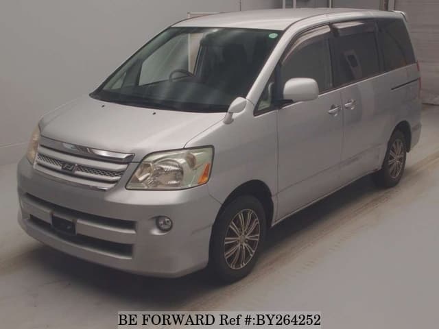 2006 Toyota Noah JDM car for sale