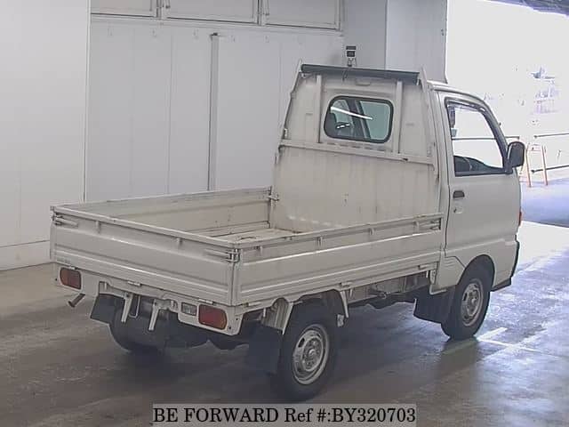 1997 Mitsubishi Minicab JDM car for sale — photo 2 of 6