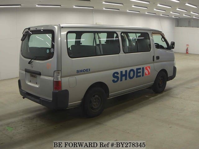 2005 Nissan Caravan JDM car for sale — photo 2 of 6