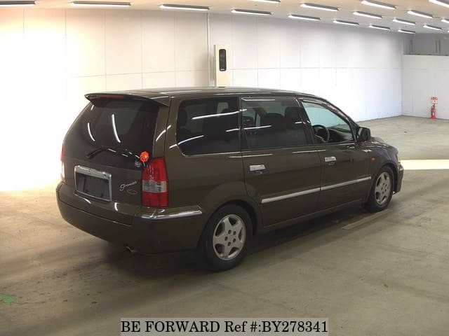 2000 Mitsubishi Chariot JDM car for sale — photo 2 of 5