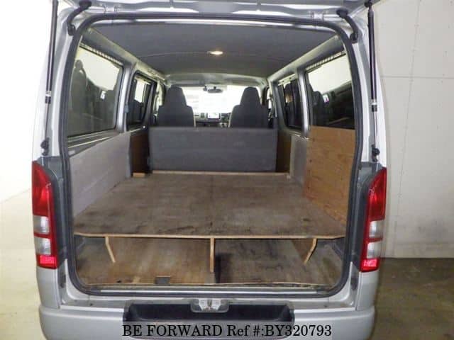 2010 Toyota HiAce JDM car for sale — photo 6 of 6