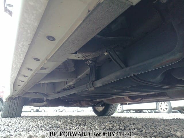 2010 Nissan Elgrand JDM car for sale — photo 19 of 25