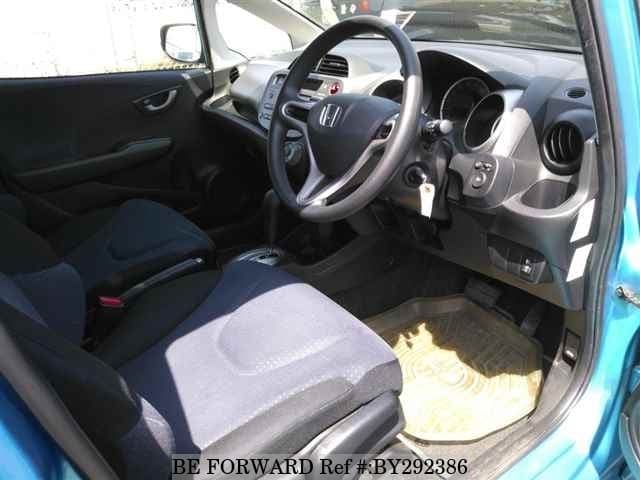 2008 Honda Fit JDM car for sale — photo 3 of 8
