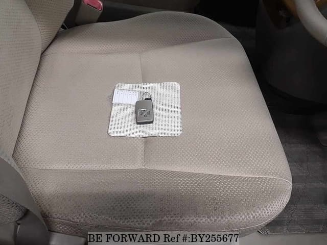 2009 Toyota Noah JDM car for sale — photo 8 of 8