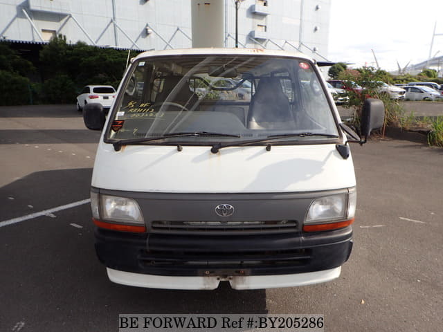 1995 Toyota HiAce JDM car for sale — photo 8 of 25