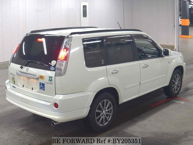 2006 Nissan X Trail JDM car for sale — photo 2 of 5