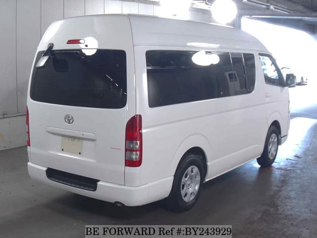 2007 Toyota HiAce JDM car for sale — photo 2 of 6