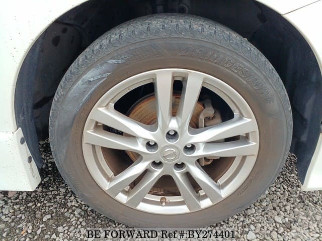 2010 Nissan Elgrand JDM car for sale — photo 12 of 25