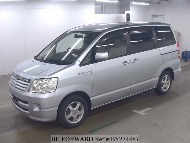 2004 Toyota Noah JDM car for sale