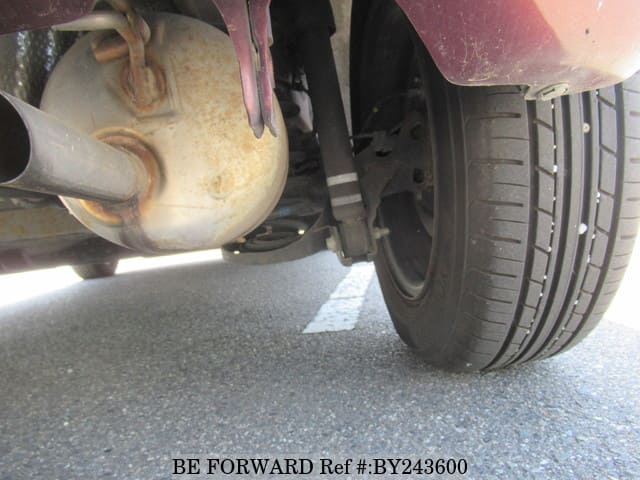 2010 Toyota Vitz JDM car for sale — photo 16 of 25