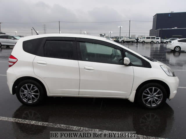 2008 Honda Fit JDM car for sale — photo 6 of 25