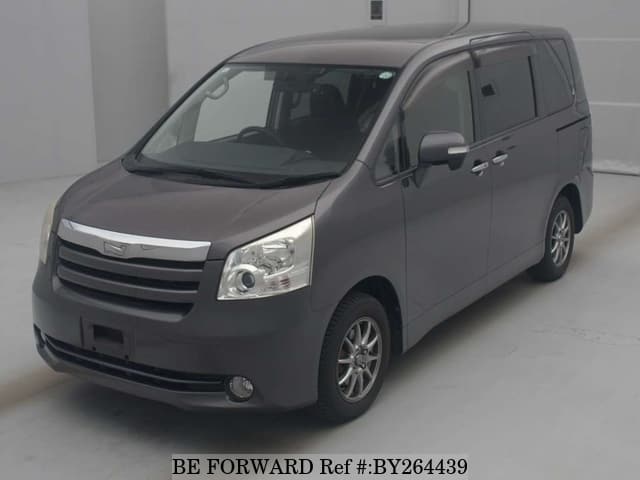 2009 Toyota Noah JDM car for sale