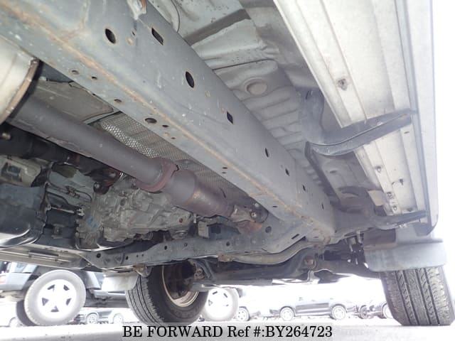 2007 Toyota Land Cruiser Prado JDM car for sale — photo 22 of 25