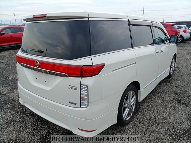 2010 Nissan Elgrand JDM car for sale — photo 5 of 25