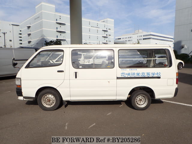 1995 Toyota HiAce JDM car for sale — photo 2 of 25