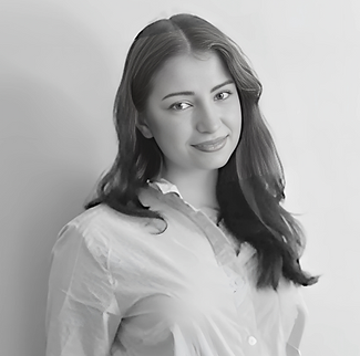 Grace Robinson Greyscale.png