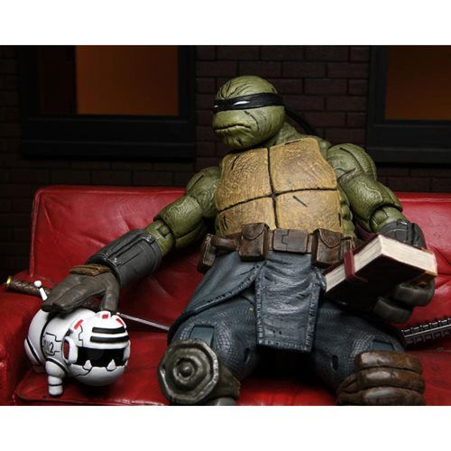 Прев'ю: Фігурка TMNT Останній Ронін без обладунків
