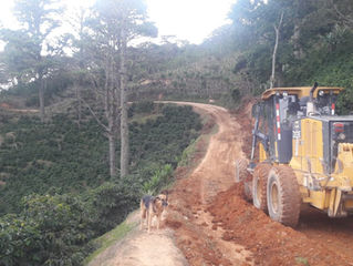 Fondo Cafetero Nacional realiza obras de Terracería en la Comunidad de las Delicias, Cantarranas, Fr