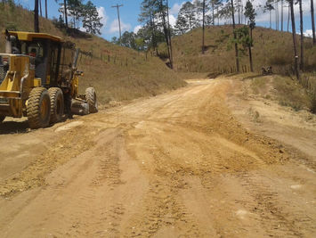 Fondo Cafetero Nacional realiza obras de terracería en Guaimaca Francisco Morazán