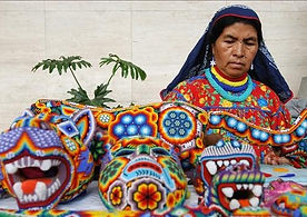 Sra huichol 1.jpg