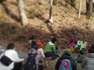 2021.12.16 クリスマスの森のとしょかん