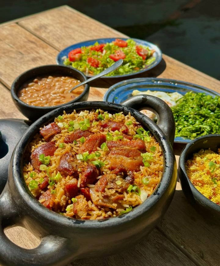costelinha com arroz do Canto do Rei
