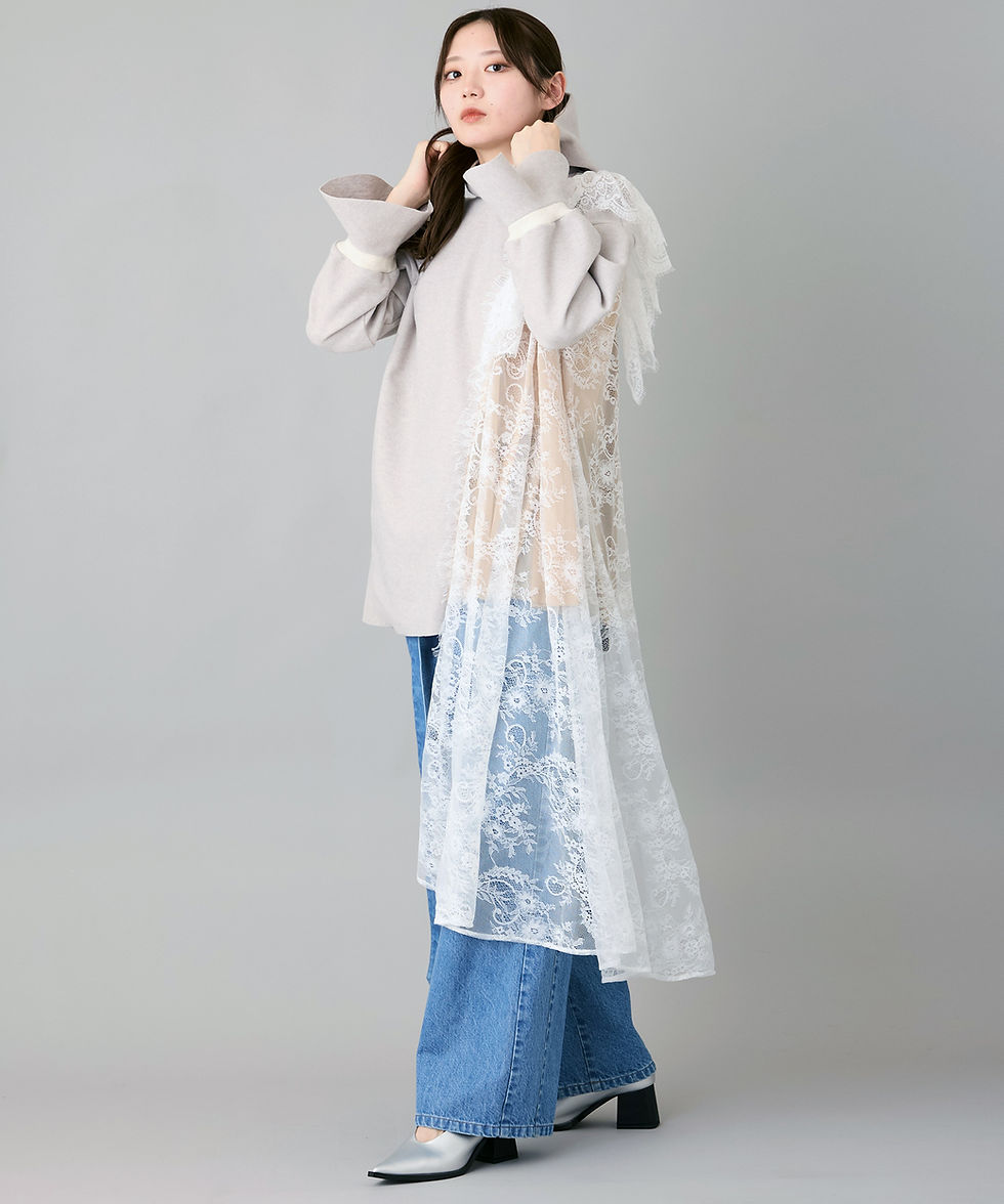 サムネイル： Lace design hoodie switch pullover