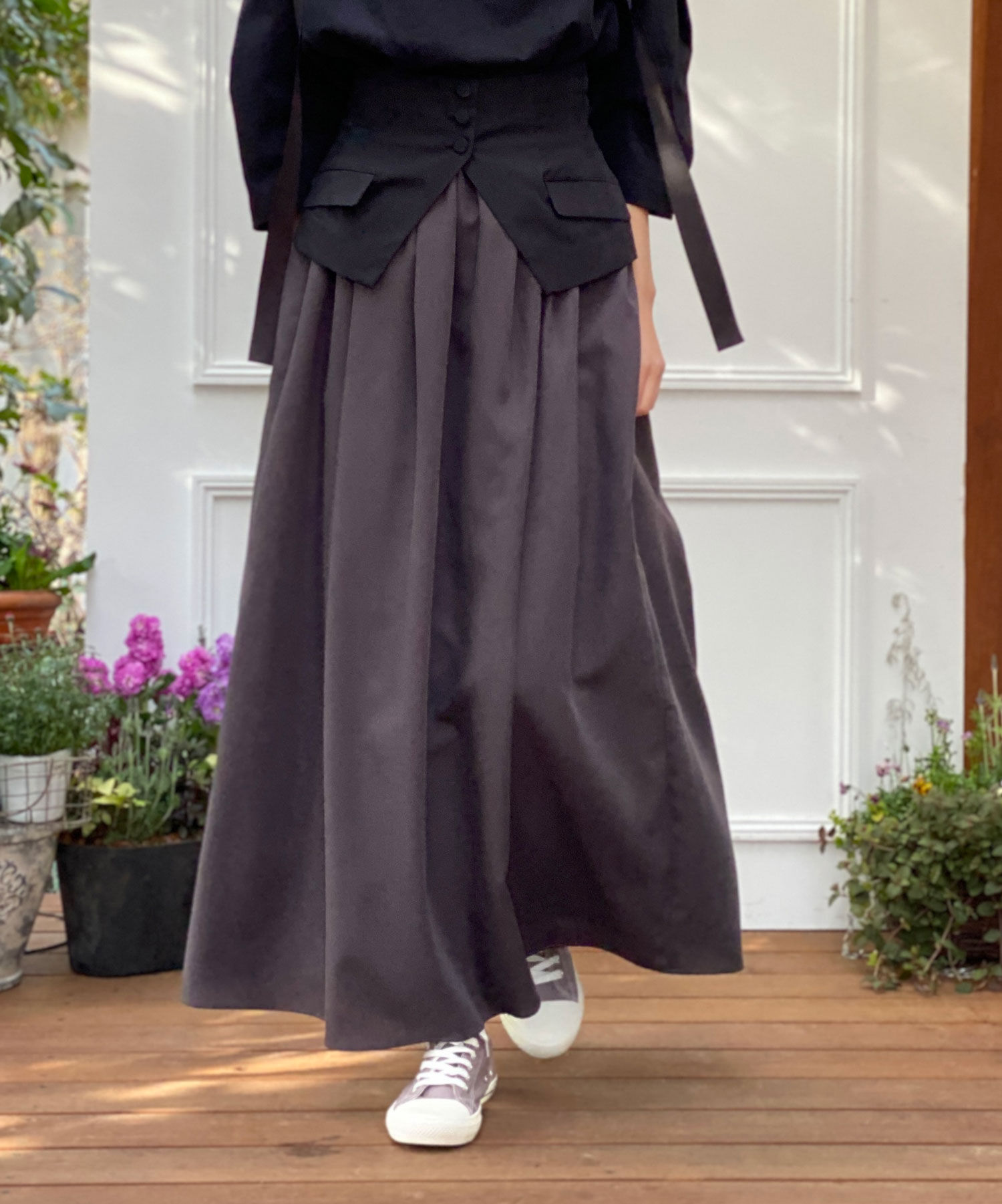 Color block volume maxi skirt