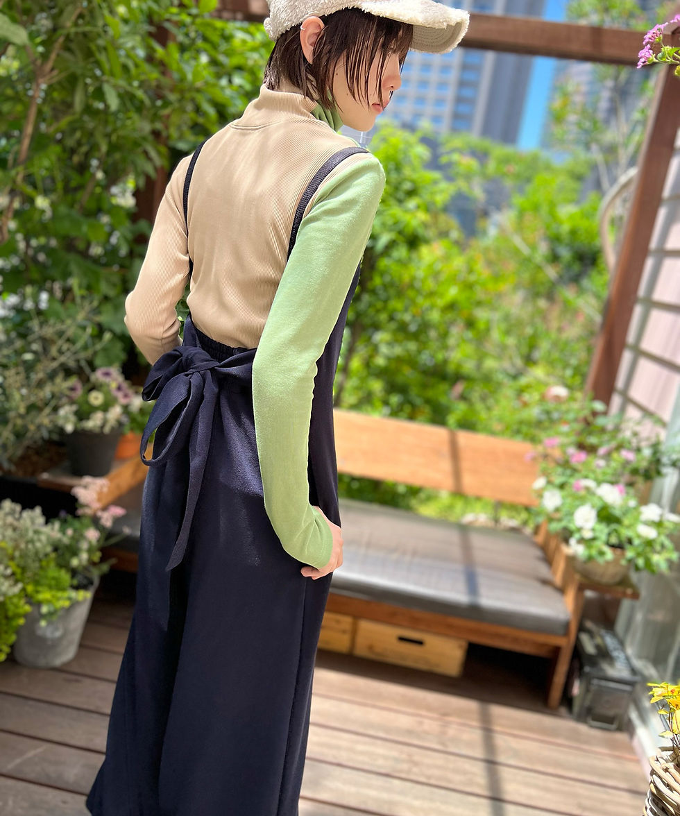 サムネイル： Milano rib easy salopette pants