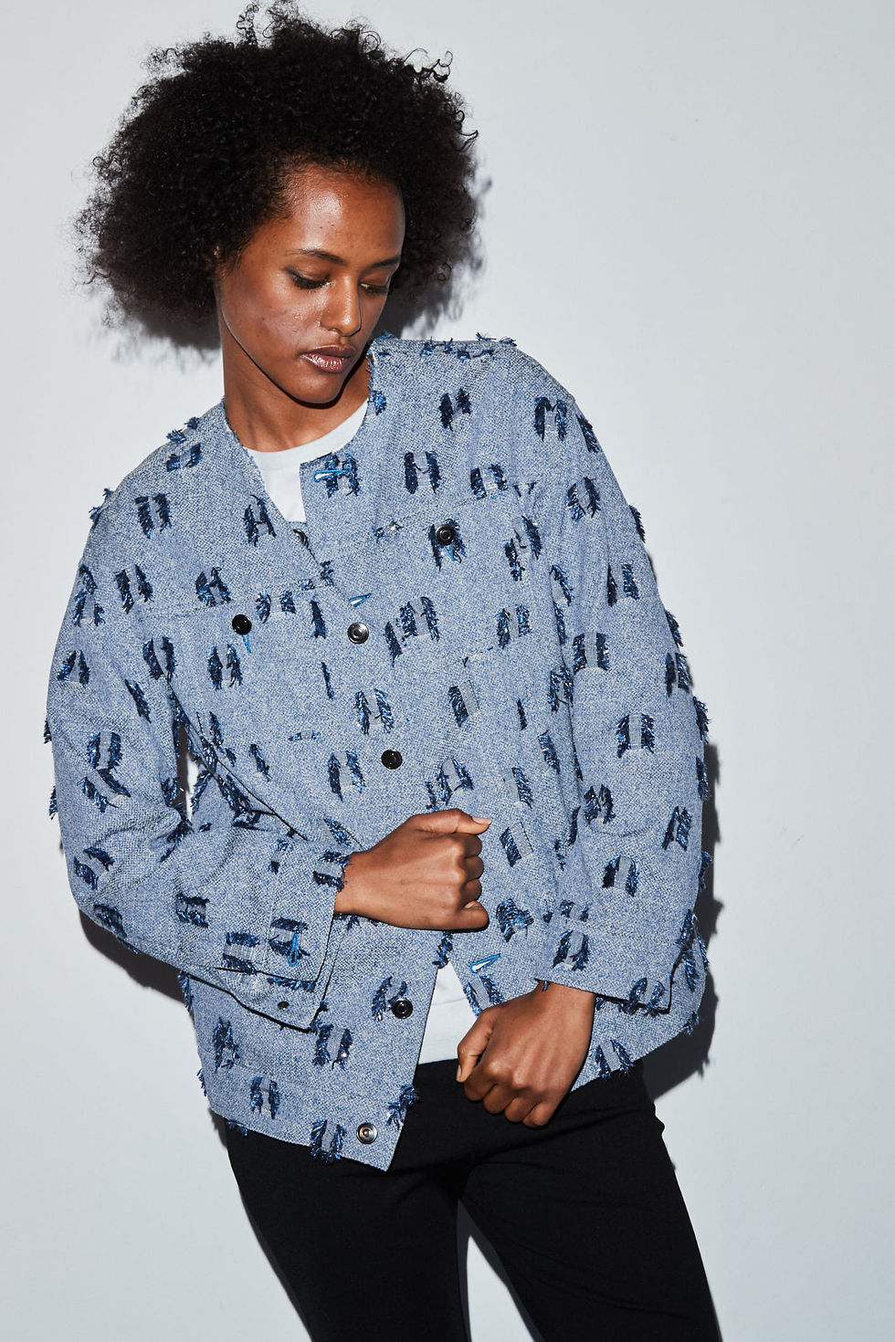 サムネイル： Fringe jacquard frill Blouson