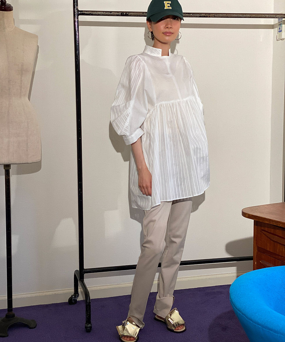 サムネイル： Side slit skinny pants