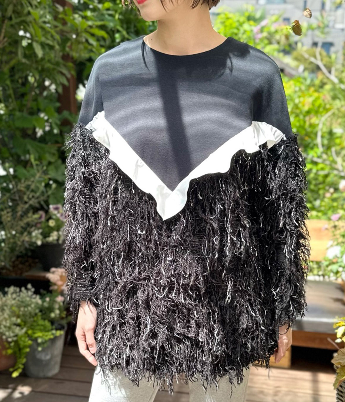 Import tweed frill pullover