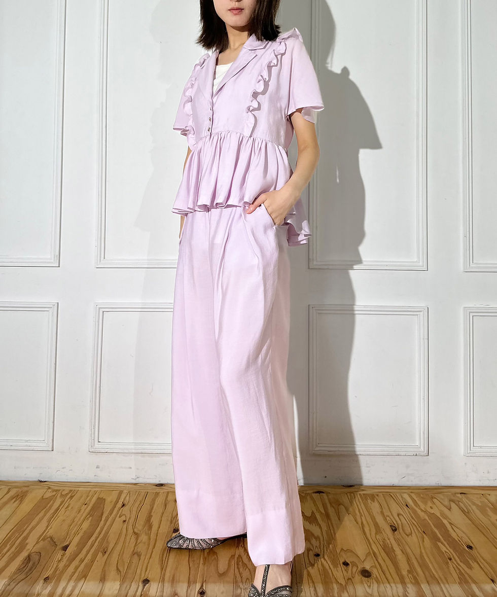 サムネイル： Frill tailored collar blouse