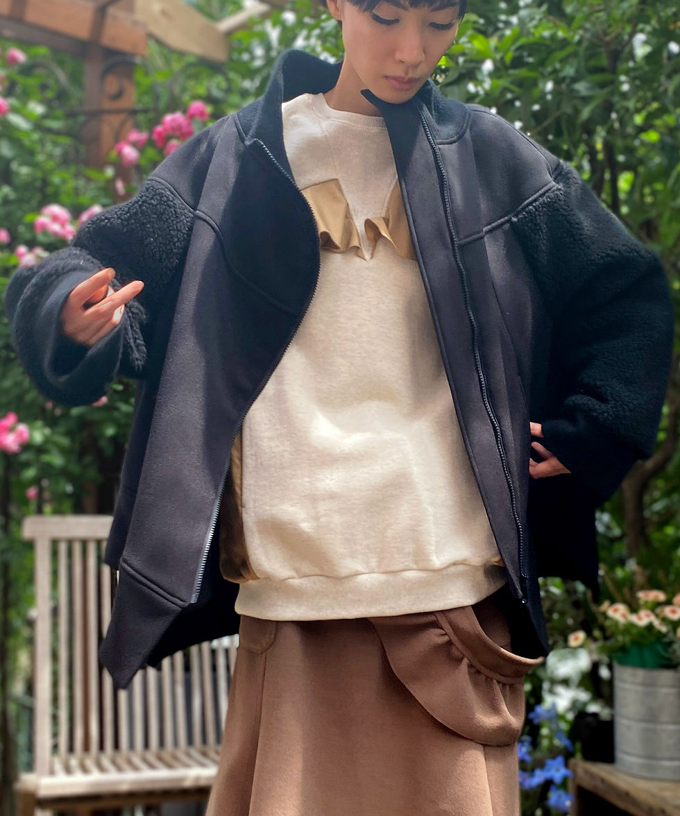 サムネイル： Peplum design padding jacket