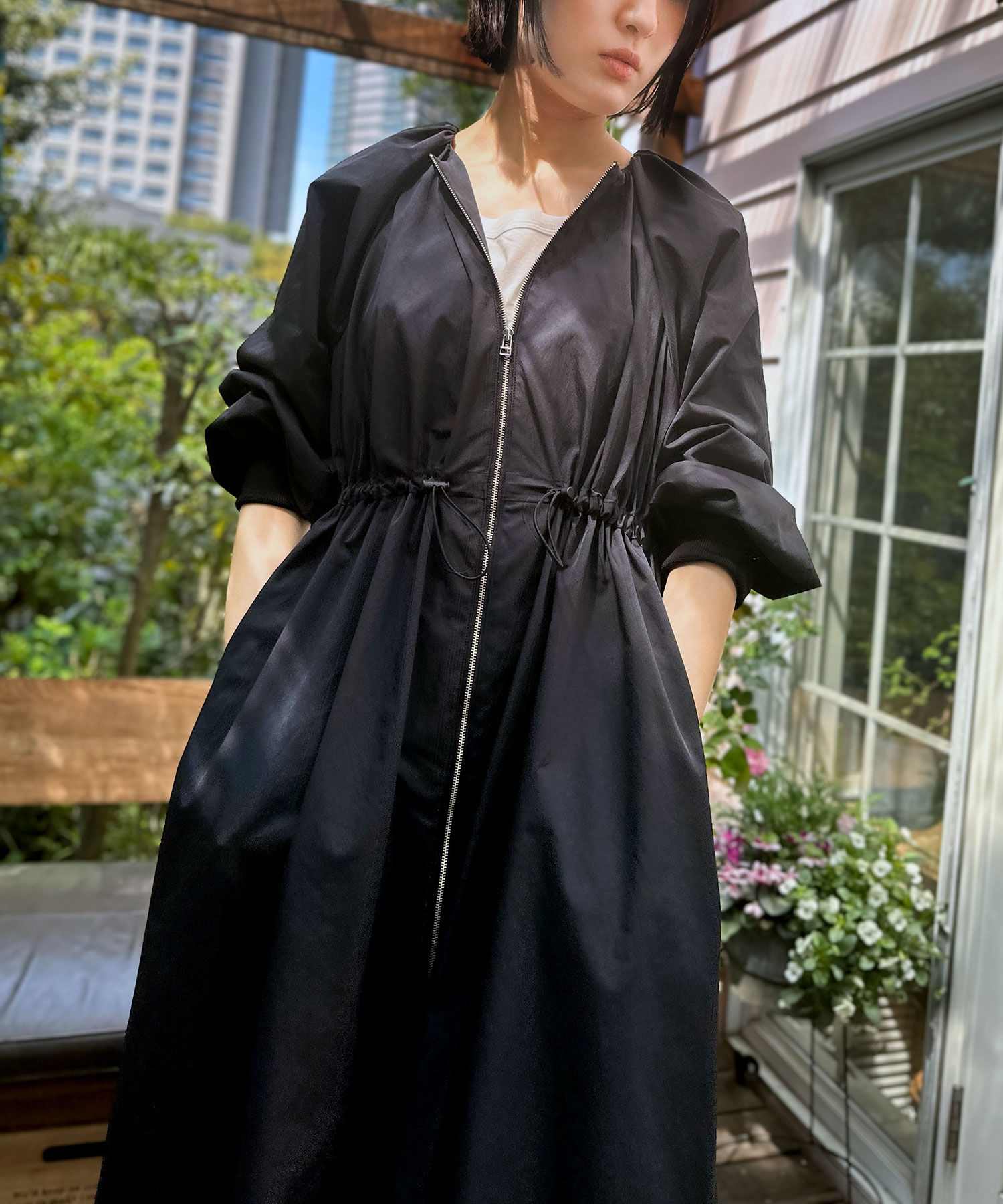 Rounded silhouette dress