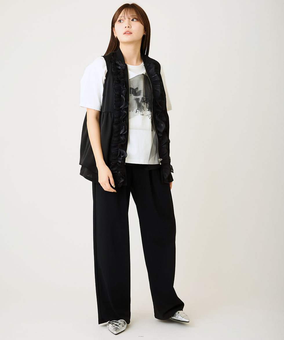 サムネイル： Frill design satin volume vest