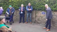 TRIBUTE & UNVEILING OF PLAQUE 
IN MEMORY OF DEREK JENNINGS
