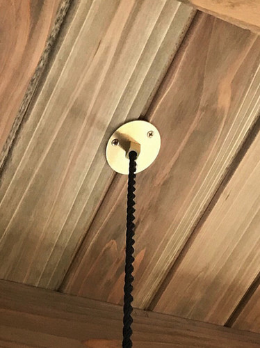 天井取り付けブラケット | dij