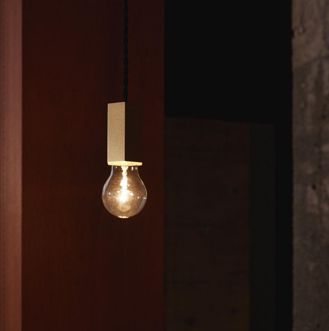 真鍮のペンダントライト 加工作業