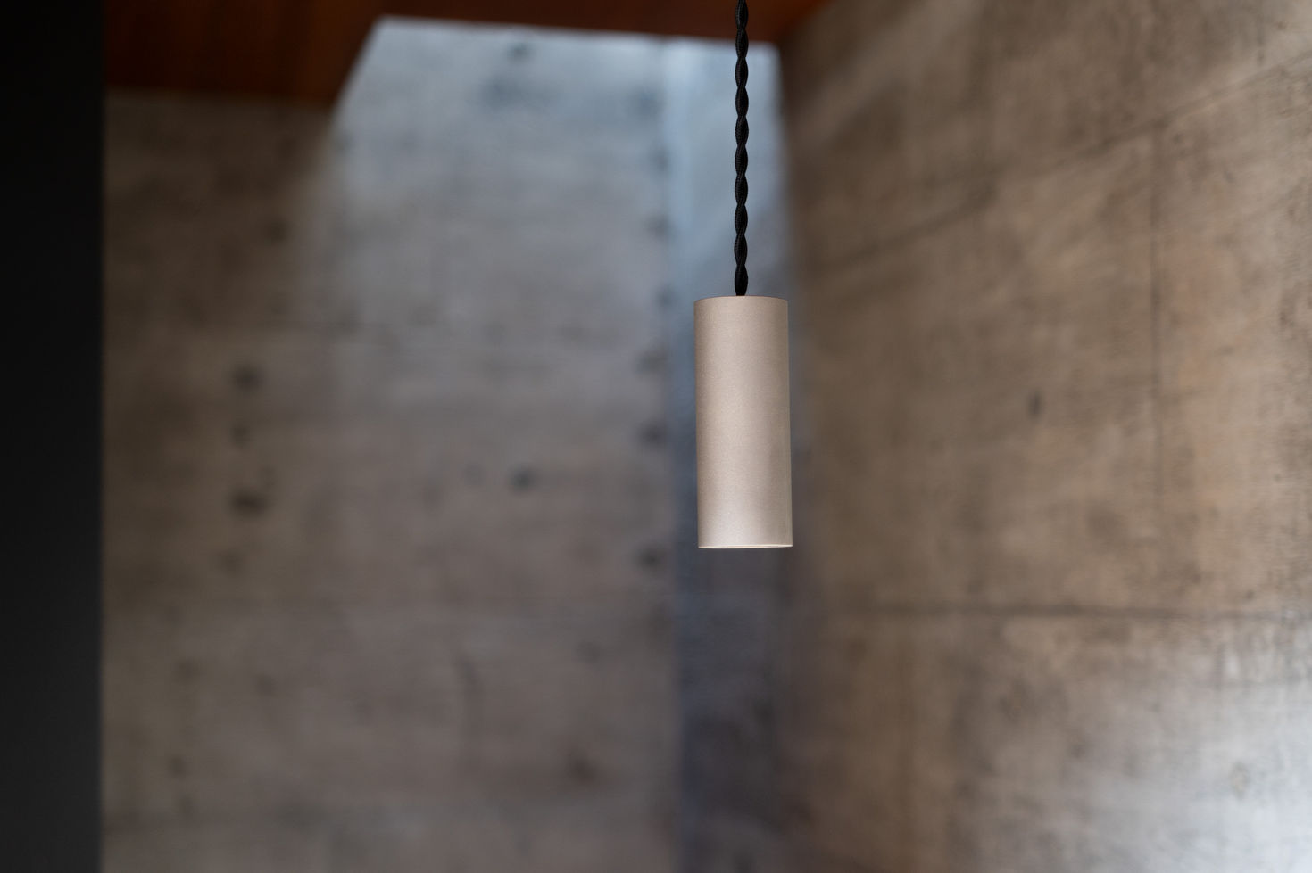 コラムライト /円柱 S (真鍮灰染め)