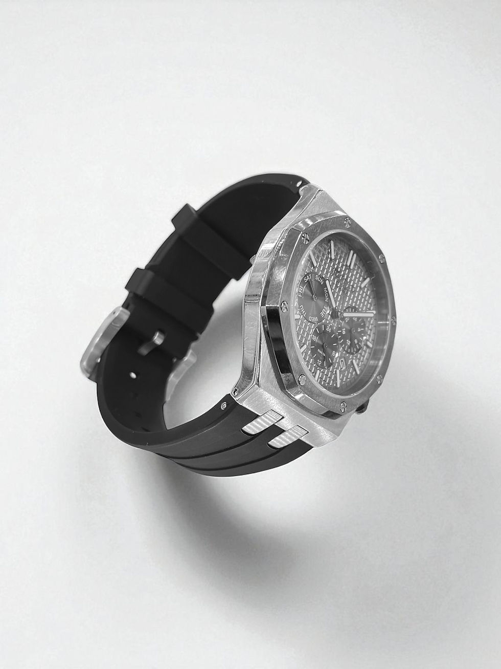 Küçük resim: J.G Polo Erkek Saat 2 Yıl Garantili 50 Metre Su Geçirmez 